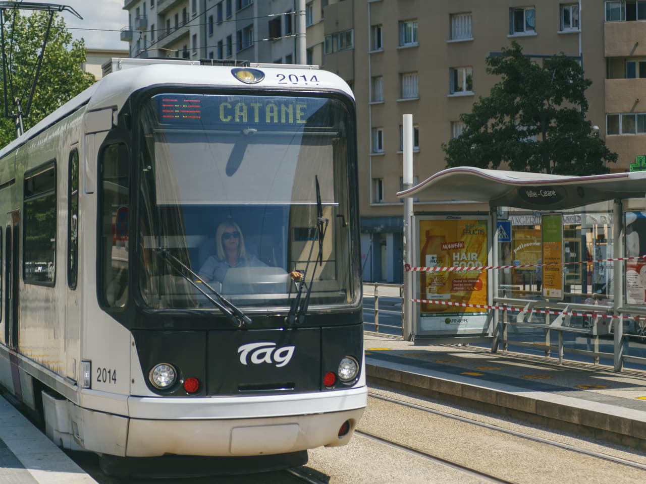 Tramway sur le secteur de Catane à Grenoble