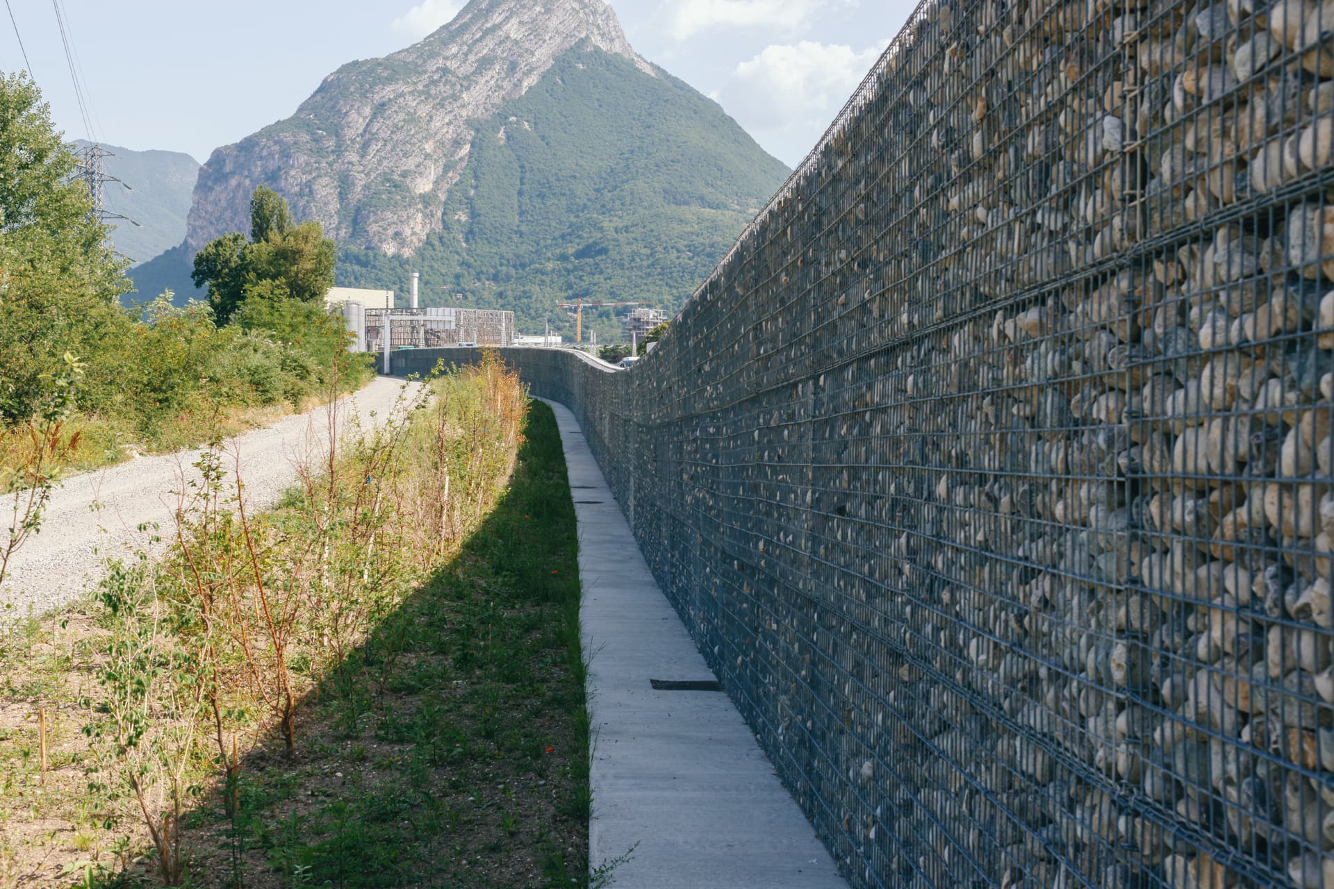 Mur acoustique sur l'A480 à Grenoble 