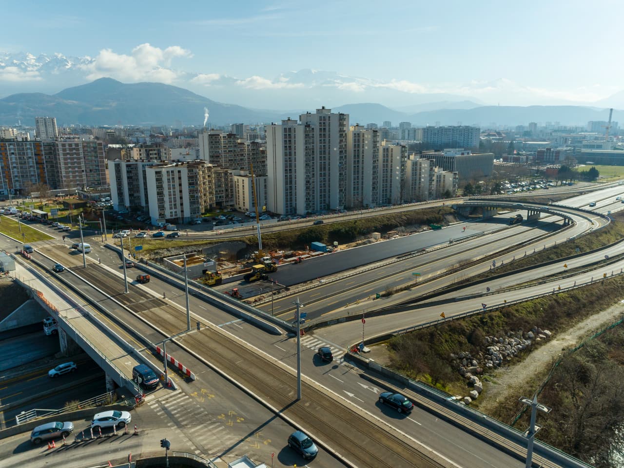 Aménagement de le diffuseur de Catane sur l'autoroute intégrée A480 sur le secteur de Grenoble