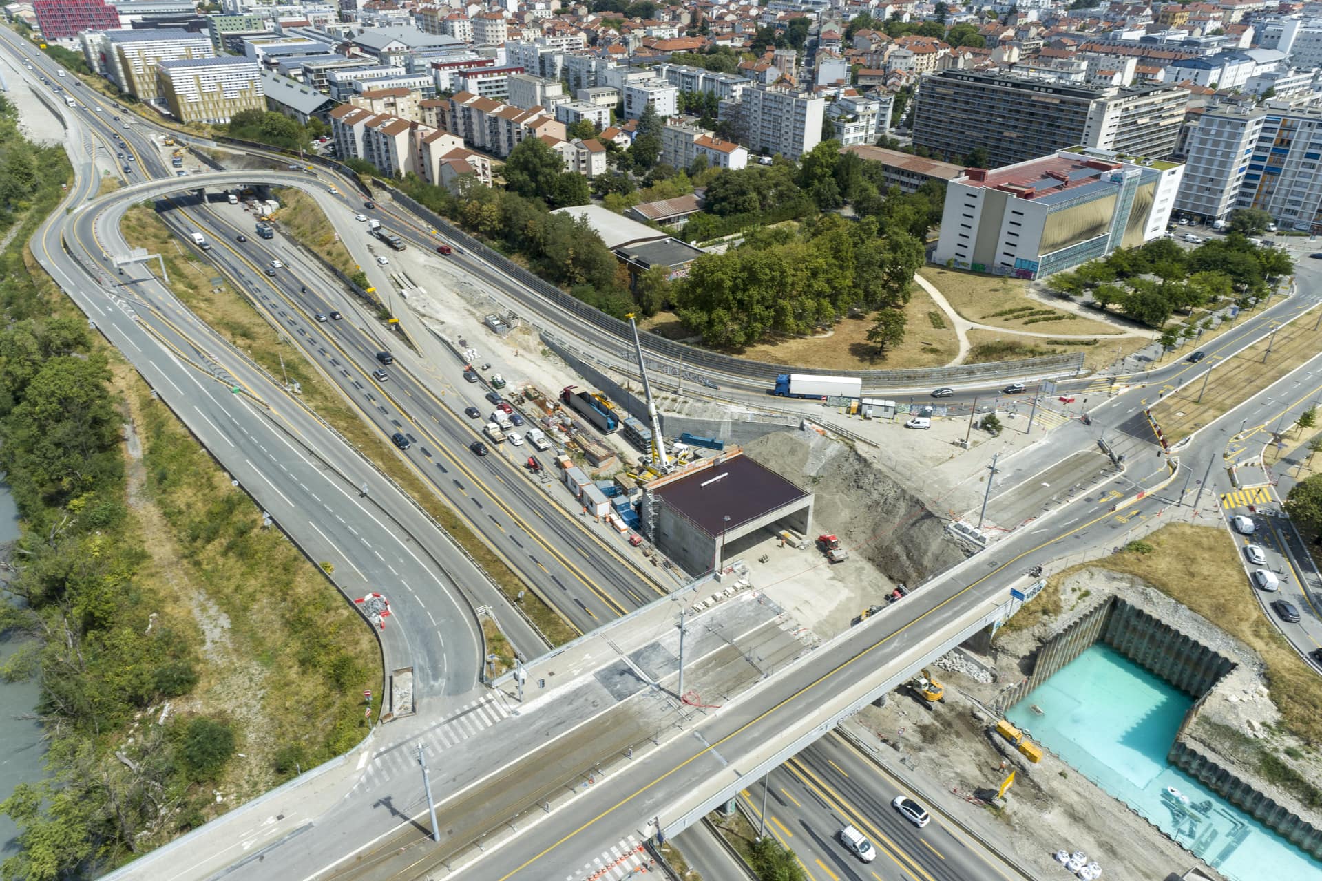A grenoble, près de l'autoroute A480, pont de Catane vu du ciel