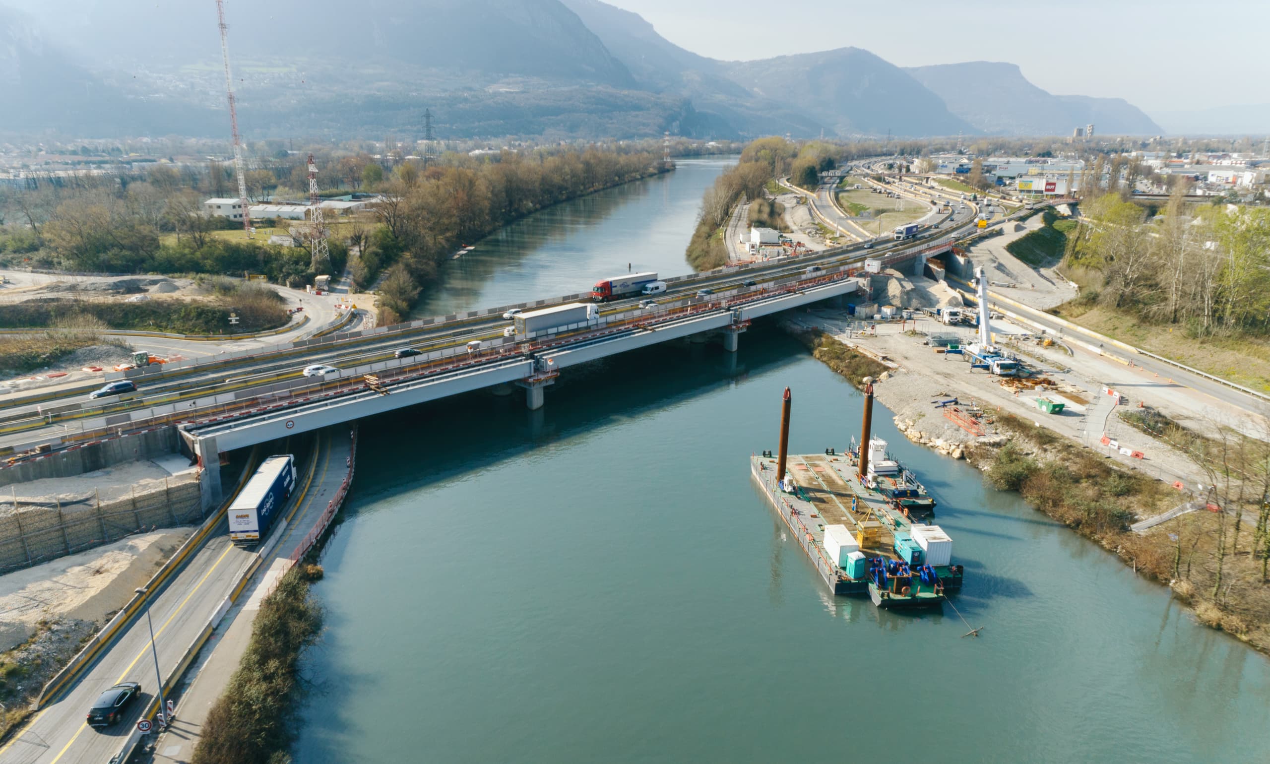 pont de l'Isère sur l'autoroute A480