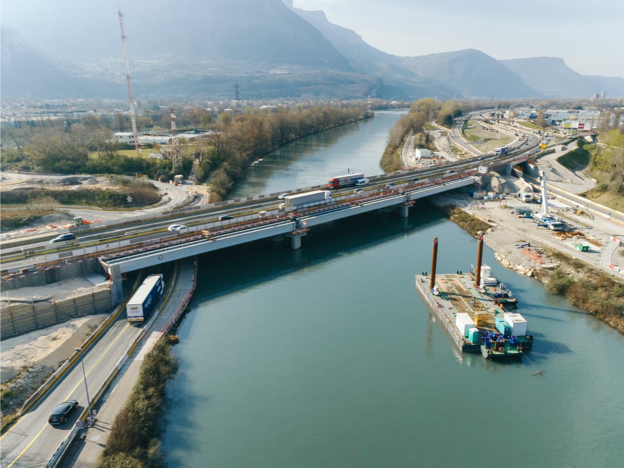 pont de l'Isère sur l'autoroute A480