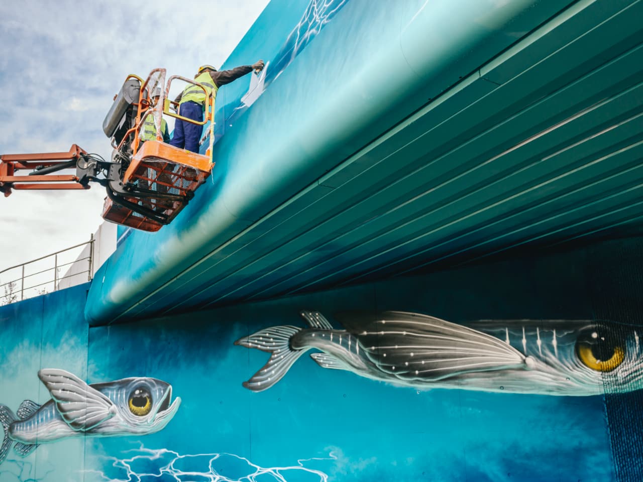 Fresque murale réalisée par Veks Van Hillik et Etien sous l'autoroute A480