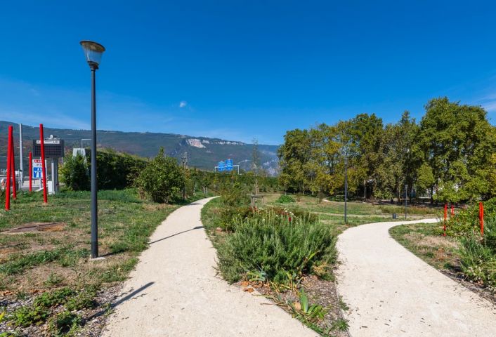 Autoroute intégrée A480 sur le secteur de Louise Michel à Grenoble